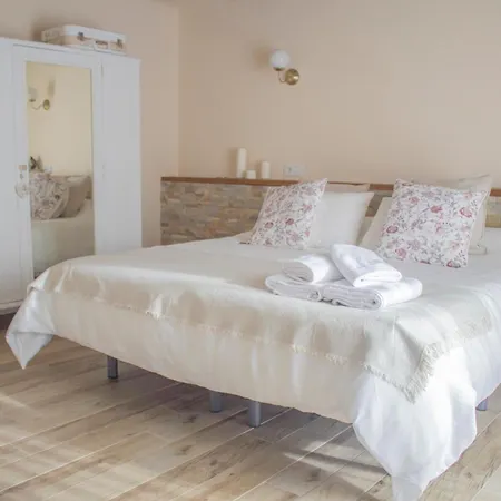 El Morral Country house